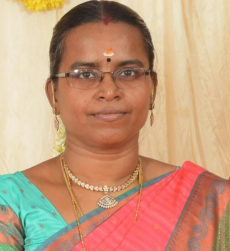 Mrs. M. JeyaprabhaBest Teacher of the Town – 2024 Y’s Men’s club of Sivakasi